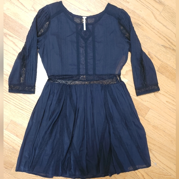 Free People Lace Dress - Picture 1 of 7